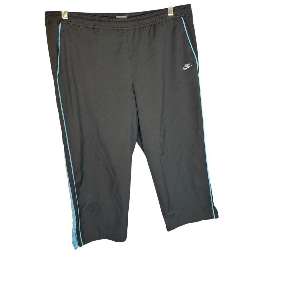 Nike Women's Capri Pants Sz L Black‎ Blue Athletic Track Lightweight Athleisure
